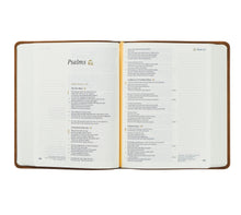 Load image into Gallery viewer, CSB NOTETAKING BIBLE : BRISTOL THEME