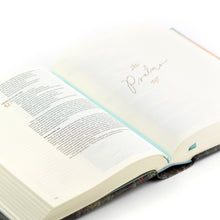 Load image into Gallery viewer, CSB NOTETAKING BIBLE: BEND THEME