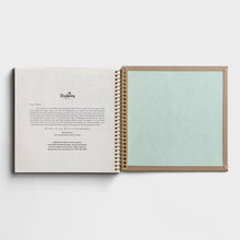 Load image into Gallery viewer, NIV Illustrating Bible - The Gospels