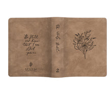 Load image into Gallery viewer, NLT NOTETAKING BIBLE : MARLO THEME