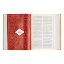 Load image into Gallery viewer, CSB Women's Study Bible: Sonora Theme
