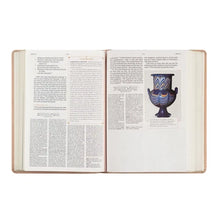 Load image into Gallery viewer, CSB Women's Study Bible: Sonora Theme
